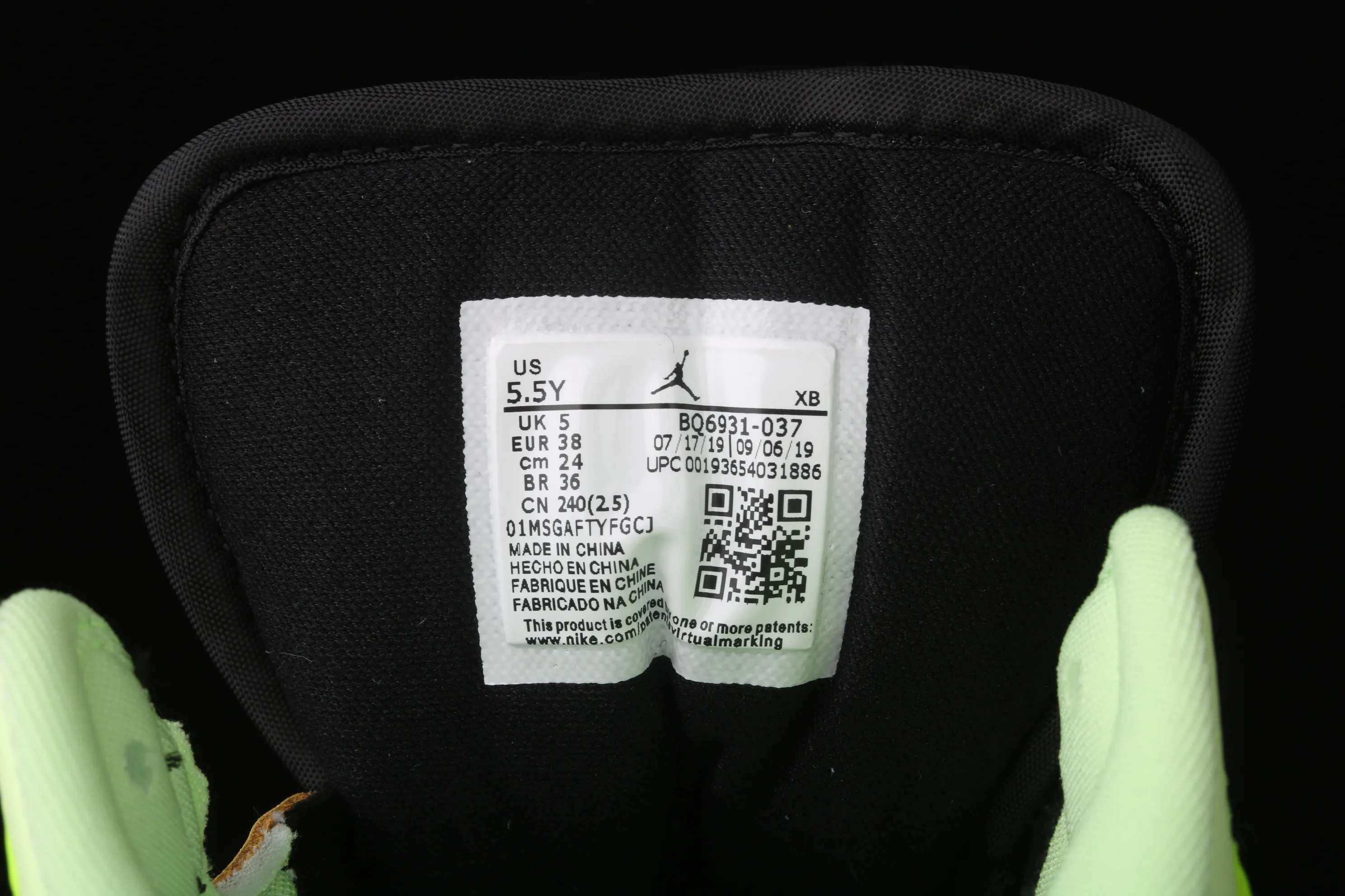 All categories Air Jordan Jordan series basketball shoes Air Jordan 1 Mid Air Jordan 1 Mid SE AJ1 Joe 1 four-leaf clover mid-top basketball shoes BQ6931-037